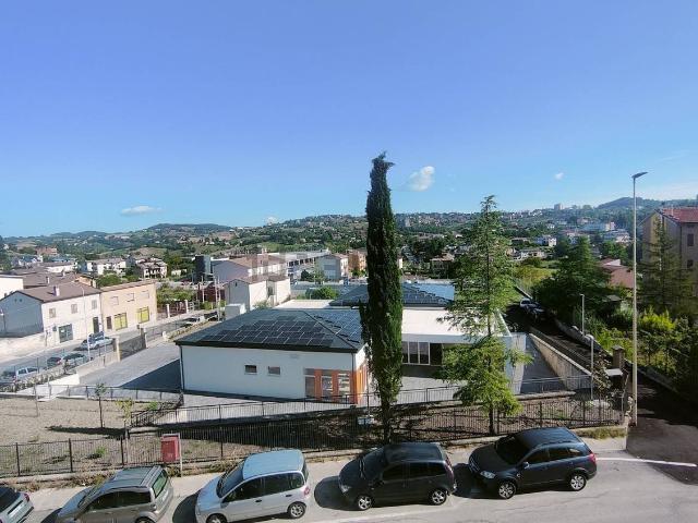 Appartamento in vendita a Campobasso, Molise