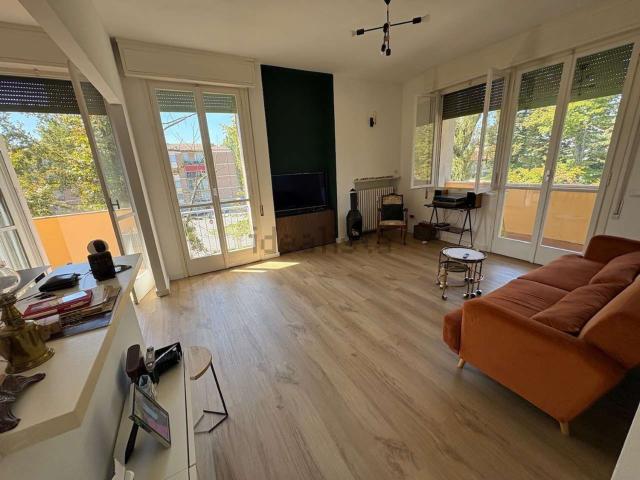 Appartamento in vendita a Centro cittadino, Ferrara