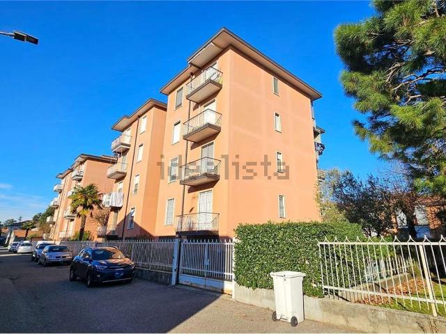 Appartamento in vendita a Marcallo, Marcallo Con Casone