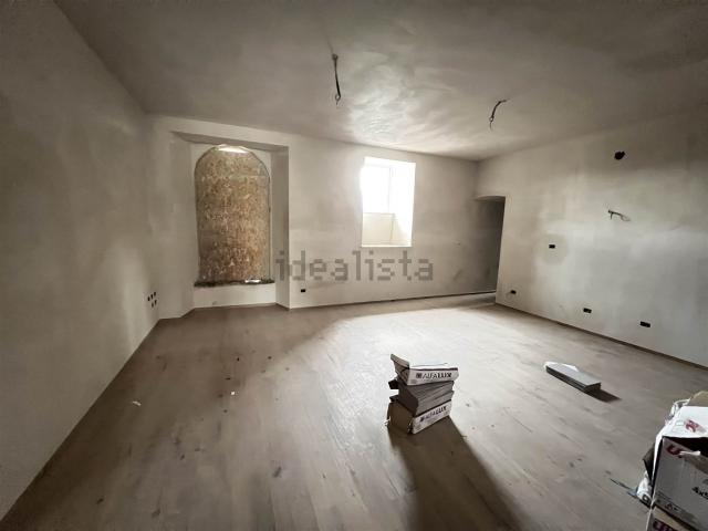 Appartamento in vendita a Nespolo, Pistoia