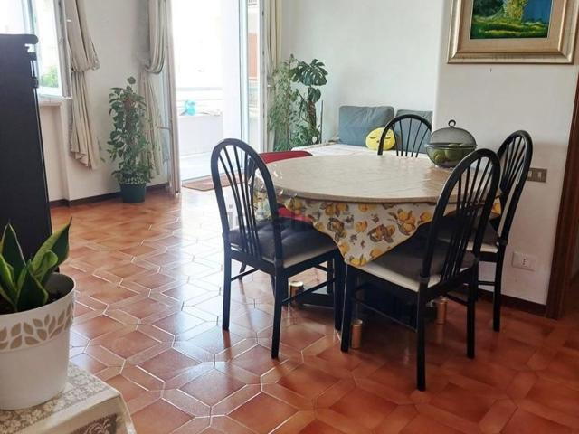 Appartamento in vendita a Marche, Ancona