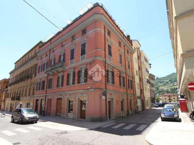 Appartamento in vendita a Teramo, Abruzzo