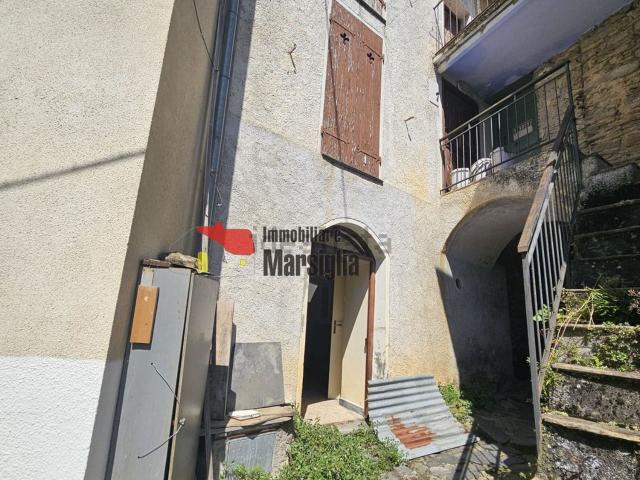 Appartamento in vendita a Triora, Liguria