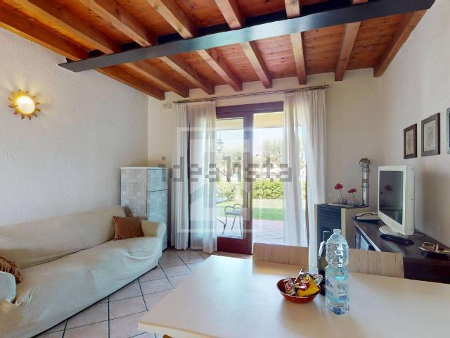 Appartamento in vendita a Peschiera Del Garda, Veneto