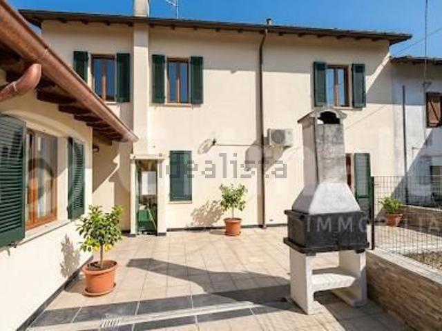 Appartamento in vendita a Beverino, Padivarma