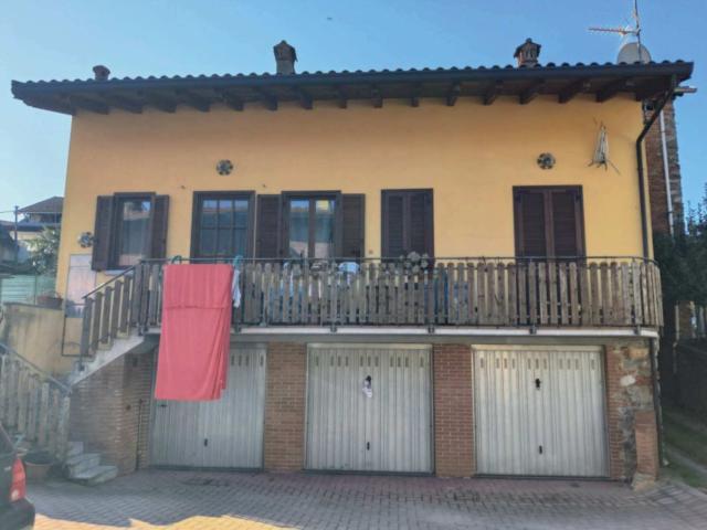 Appartamento in vendita a Varallo Pombia, Novara