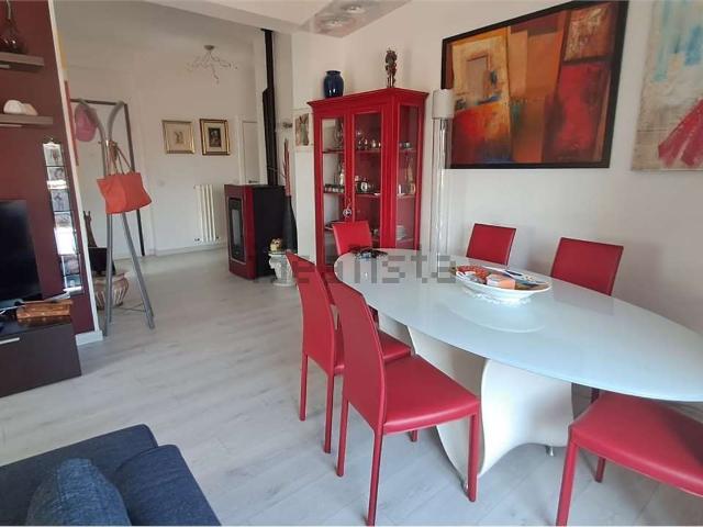 Appartamento in vendita a Figuretta, Marche