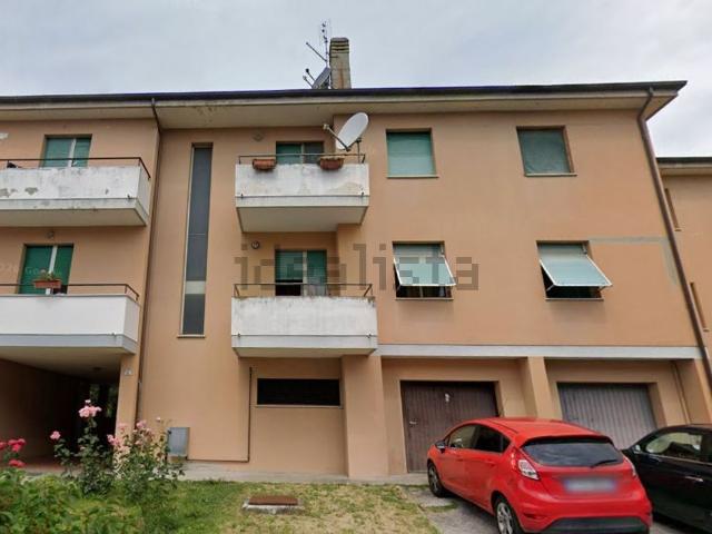 Appartamento in vendita a P.E.E.P, Fossombrone