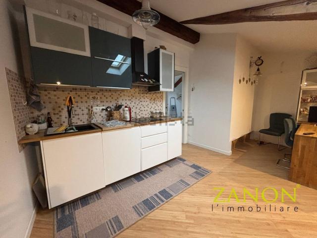 Appartamento in vendita a Borgo Castello, Gorizia