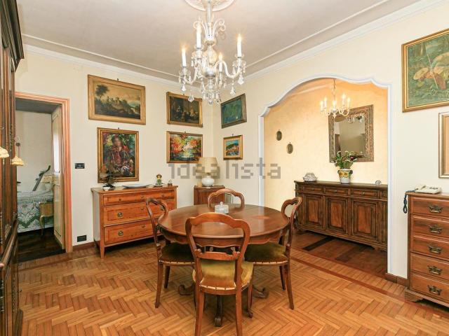 Appartamento in vendita a Campomorone, Liguria