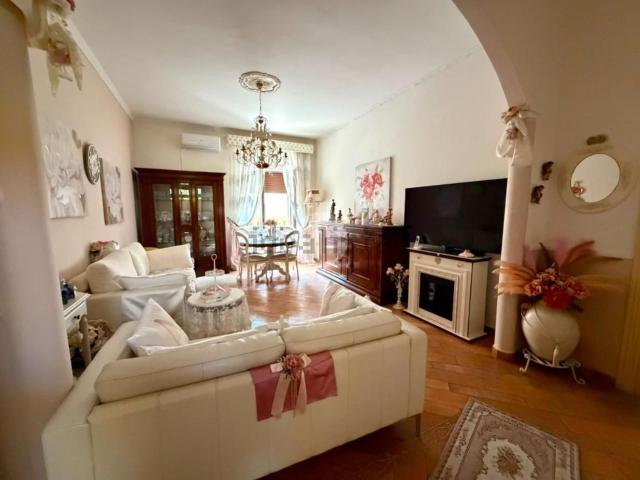 Appartamento in vendita a Crispano, Campania