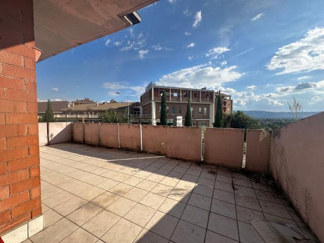 Appartamento in vendita a Terni, Umbria