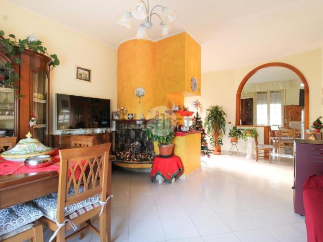 Appartamento in vendita a Pineto, Abruzzo