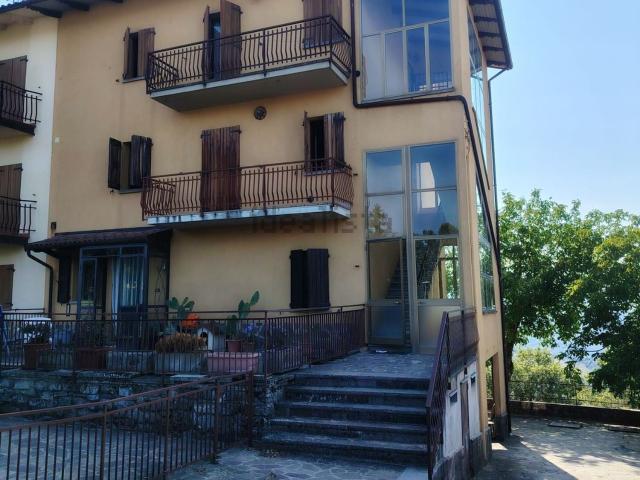 Appartamento in vendita a Unione dell'Appennino Bolognese, San Benedetto Val Di Sambro