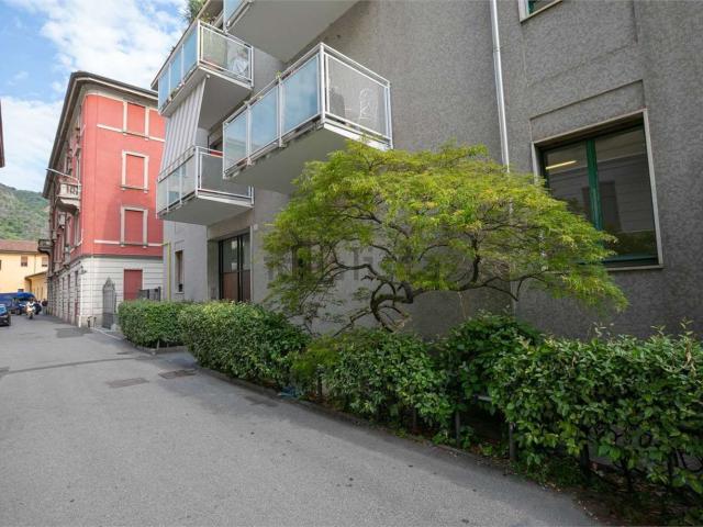 Appartamento in vendita a San Rocco, Como