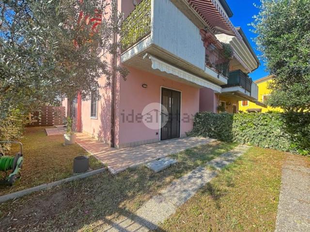 Appartamento in vendita a Azzano, Castel D'azzano