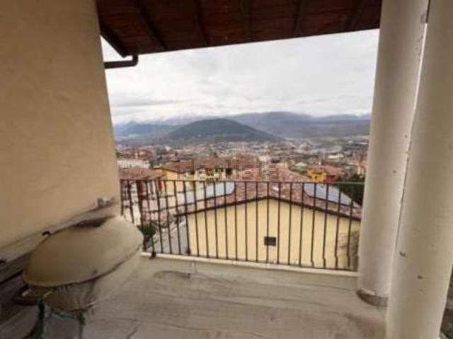 Appartamento in vendita a Pettino, Tornimparte