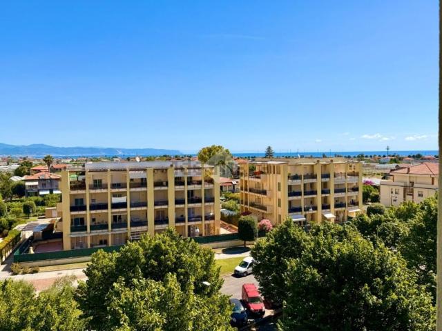 Appartamento in vendita a Albenga, Liguria