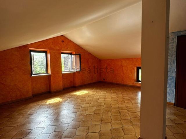 Appartamento in vendita a Castagnole delle Lanze, Piemonte