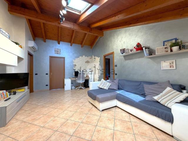 Appartamento in vendita a Castellazzo de' Stampi, Corbetta