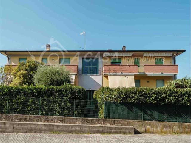 Appartamento in vendita a Trollo, Medesano