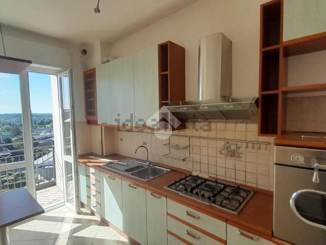 Appartamento in vendita a Lambrugo, Lombardia