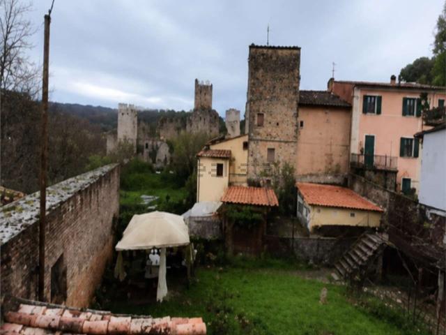 Appartamento in vendita a Lecchi, Toscana