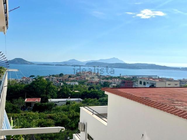 Appartamento in vendita a Pisciarelli, Pozzuoli