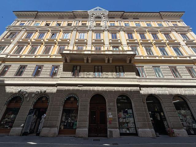 Appartamento in vendita a Città Nuova-Barriera Nuova-San Vito-Città Vecchia, Villa Opicina