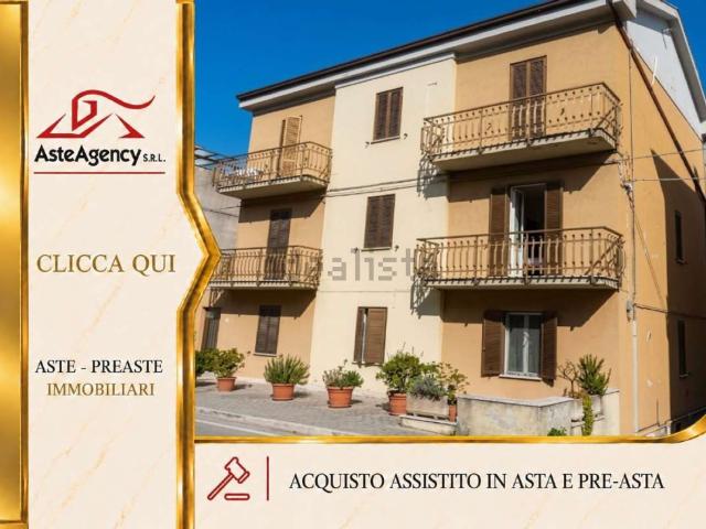 Appartamento in vendita a Porta Cerasa, Marche