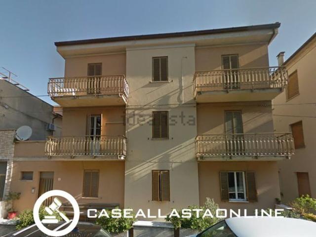 Appartamento in vendita a Porta Cerasa, Marche