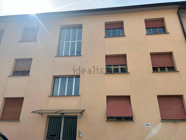 Appartamento in vendita a Biumo Superiore, Varese
