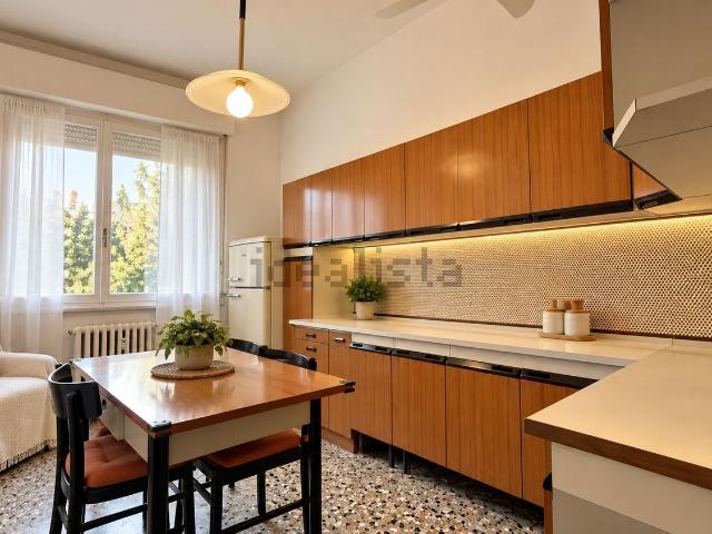 Appartamento in vendita a Cento, Ferrara
