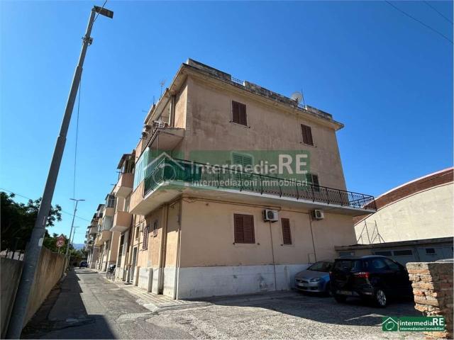 Appartamento in vendita a Calabria, Reggio Calabria