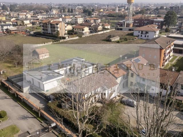 Appartamento in vendita a Birone, Giussano