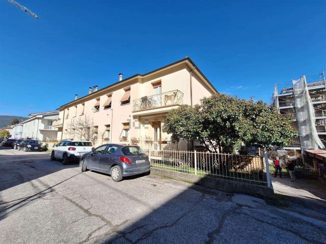 Appartamento in vendita a Marche, Macerata