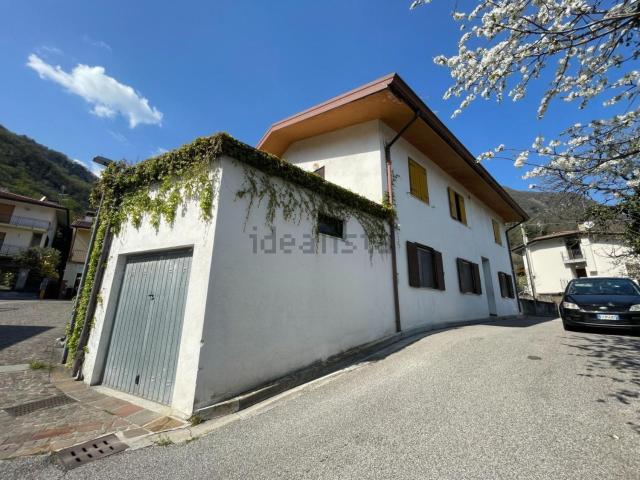 Appartamento in vendita a Trasaghis, Friuli-Venezia Giulia