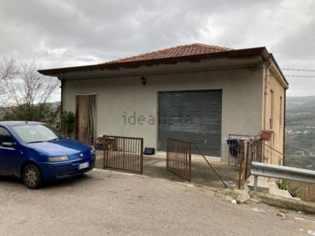 Appartamento in vendita a Tortorici, Sicilia