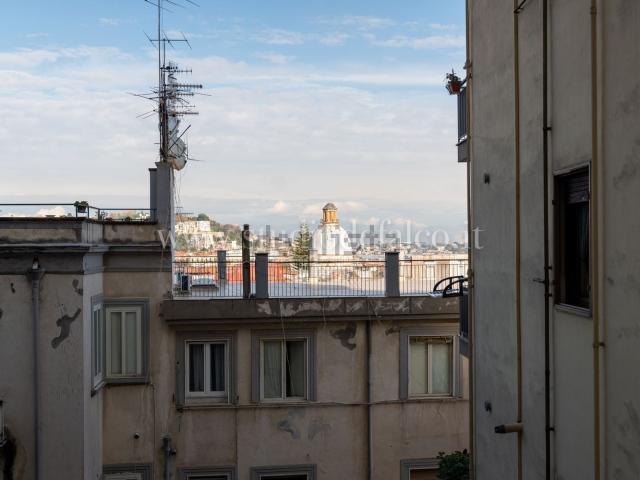 Appartamento in vendita a Municipalità 2, Campania