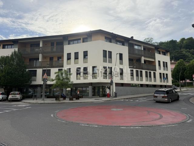 Appartamento in vendita a Botta, Nembro