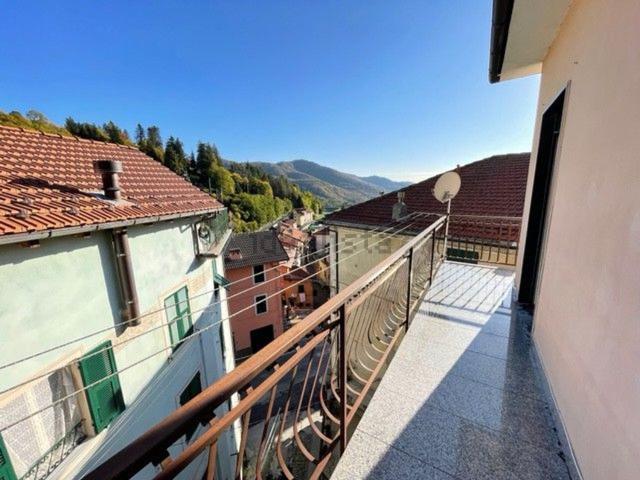 Appartamento in vendita a Torriglia, Liguria