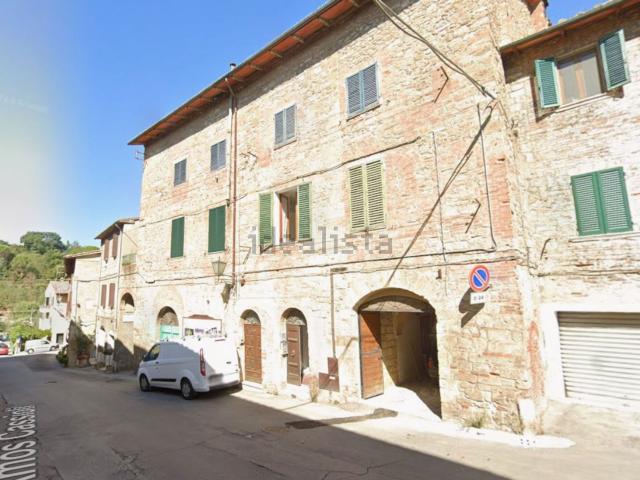 Appartamento in vendita a Asciano