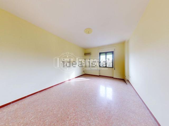 Appartamento in vendita a Maglie, Lecce