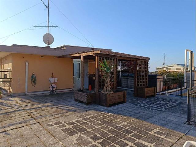 Attico in vendita a Briscata, Serra Riccò