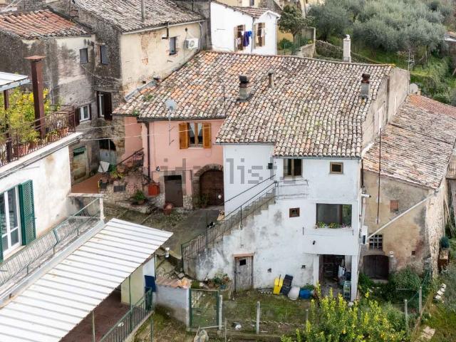 Appartamento in vendita a Poggio Mirteto, Lazio