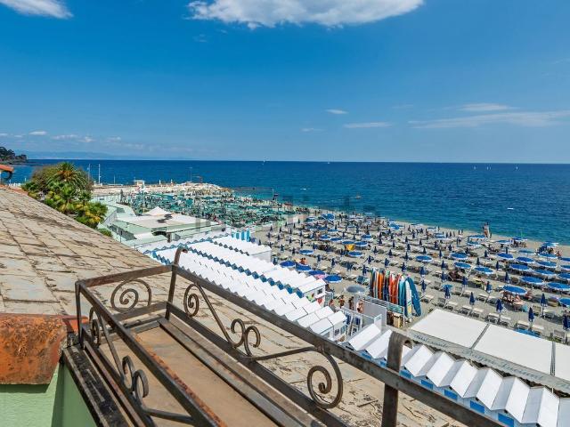 Appartamento in vendita a Pozzuolo Alto, Celle Ligure