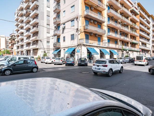 Appartamento in vendita a Centro storico, Catania