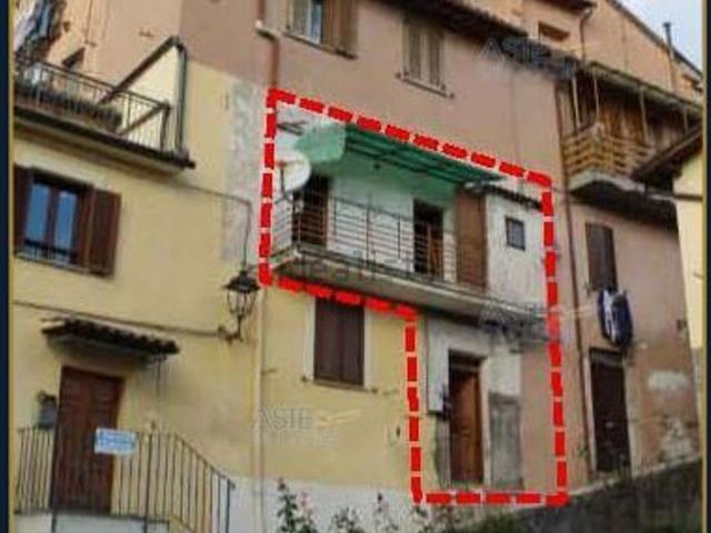 Appartamento in vendita a Piazza Tevere, Rieti