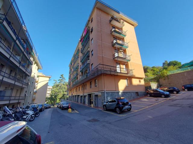 Appartamento in vendita a Medio Ponente, Serra Riccò