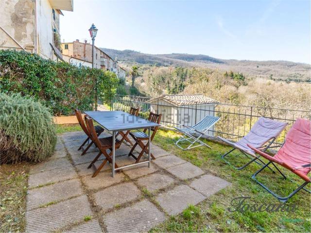 Appartamento in vendita a Castelnuovo Val Di Cecina, Toscana